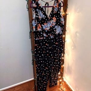 LOFT Sleeveless Floral Jumpsuit (MP)